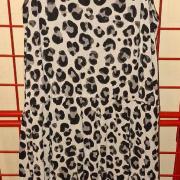 134/140es H&M ruha,alig használt