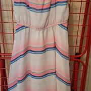 122es asszimetrikus aljú H&M ruha