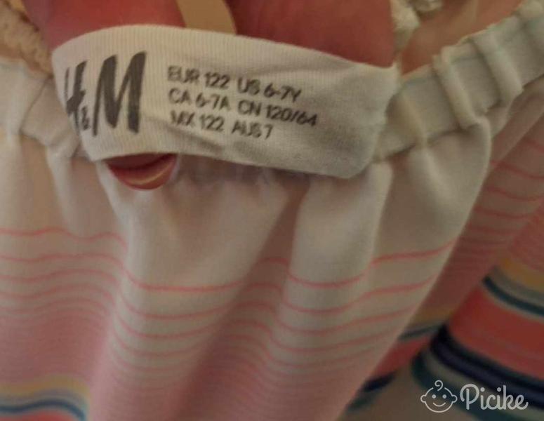 122es asszimetrikus aljú H&M ruha
