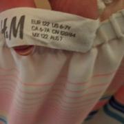 122es asszimetrikus aljú H&M ruha
