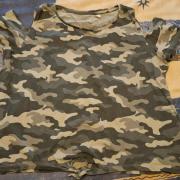 134/140re nyitott vállú póló,C&A