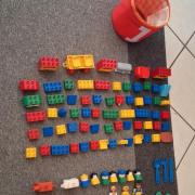 Lego Duplo sok figurával