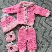 Kötött babaruha szett