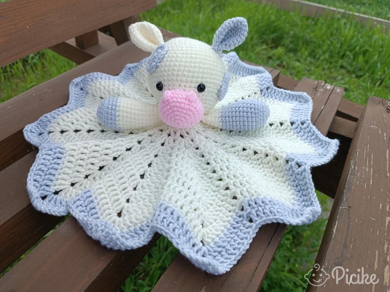 Horgolt bocis szundikendő