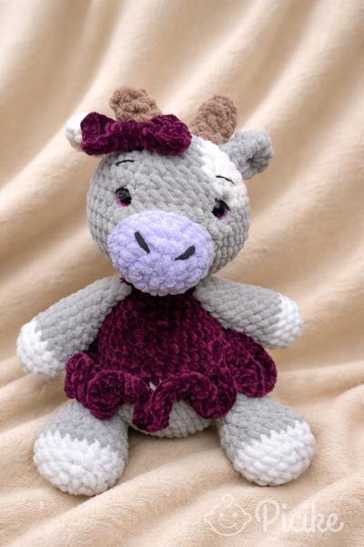 Horgolt plüss bocilány