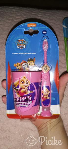 Mancs őrjárat, Skye, időmérős fogkefe