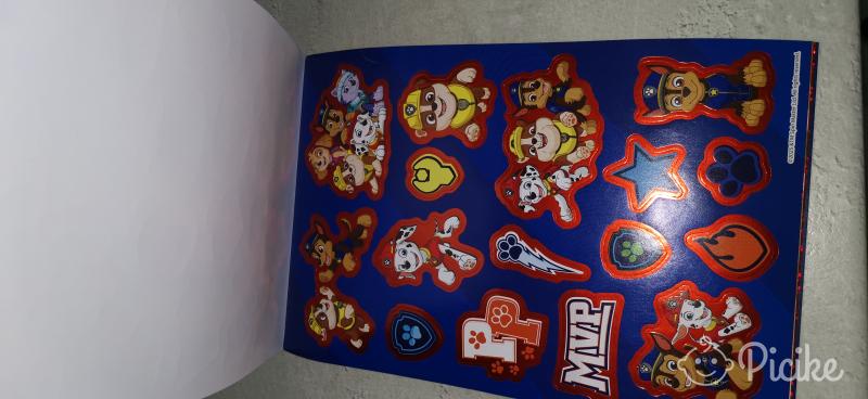 Mancs őrjárat matrica