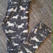 134/140re lovas,vékony leggings