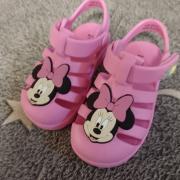 Minnie egeres szandál 21-es